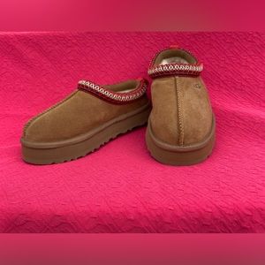 Ugg tazz platforms